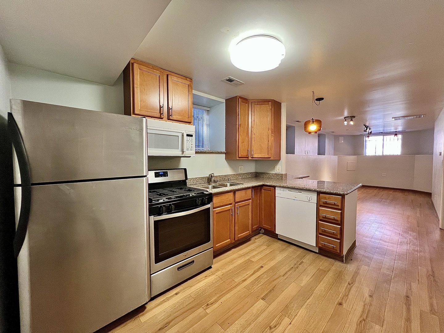 2915 N Lawndale Avenue Unit: 0