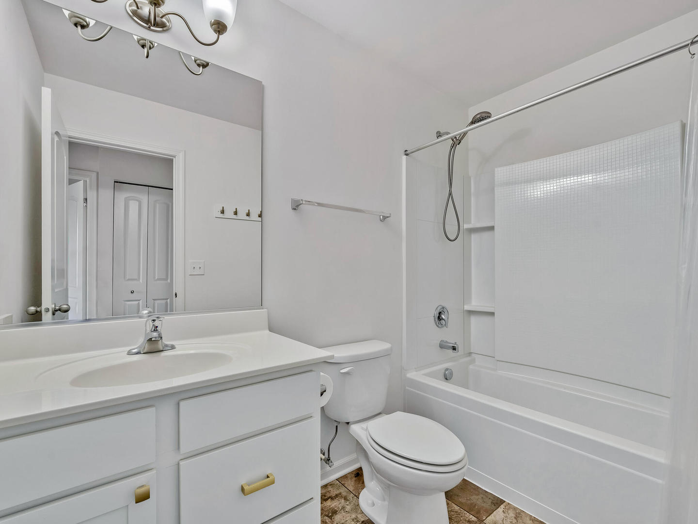 1464 Lakeridge Court Unit: 1464