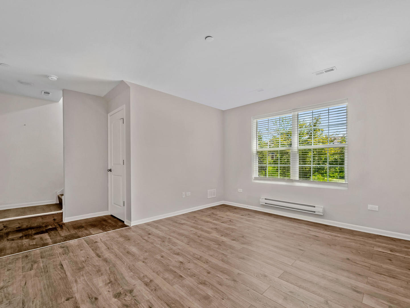 1464 Lakeridge Court Unit: 1464