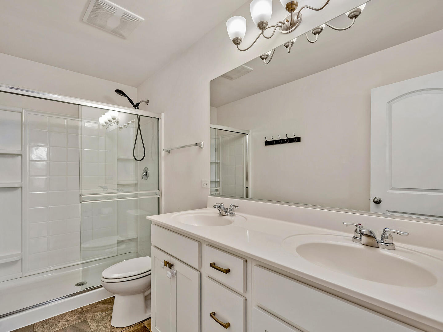 1464 Lakeridge Court Unit: 1464