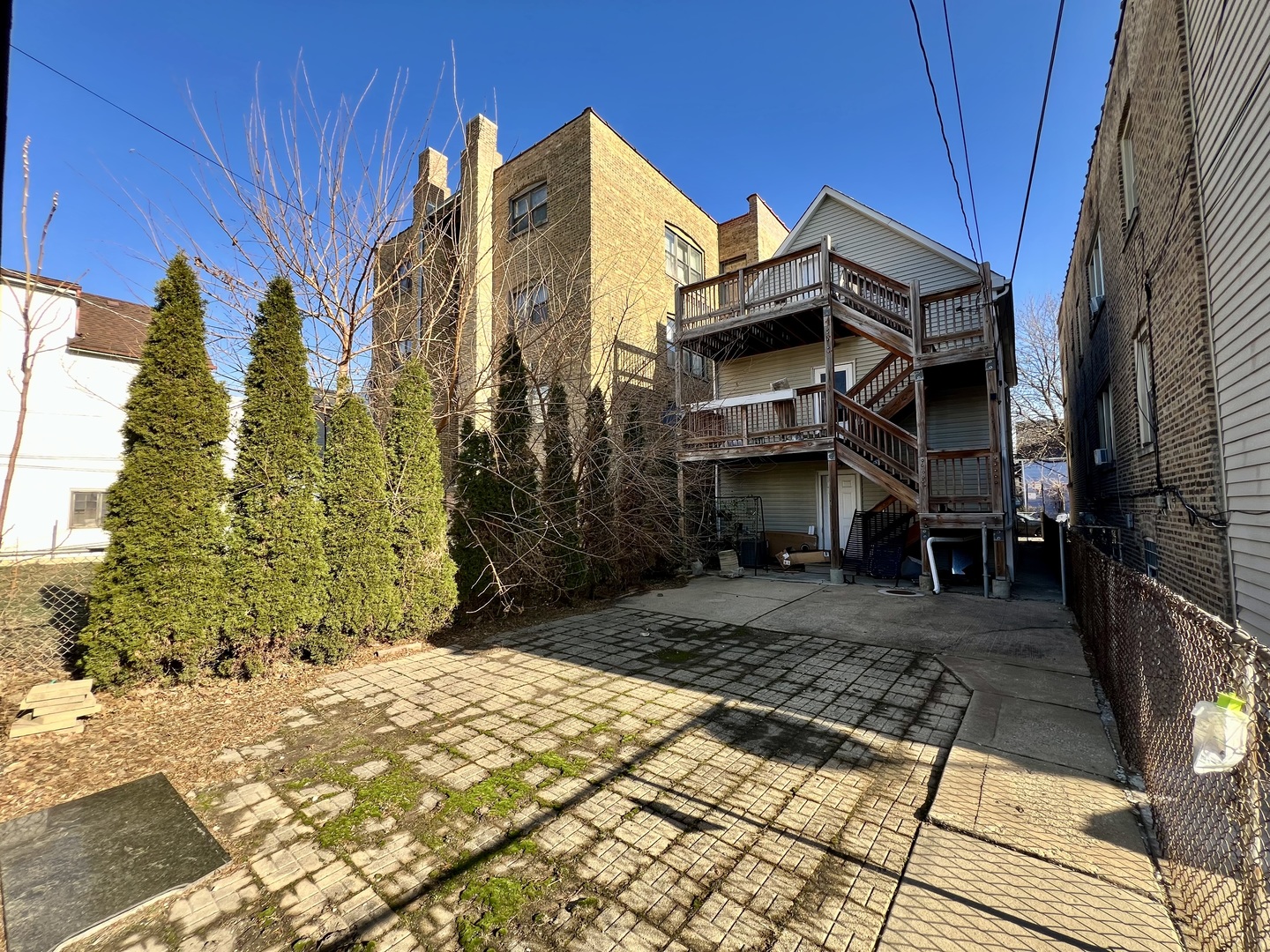 4224 N Kimball Avenue Unit: 2