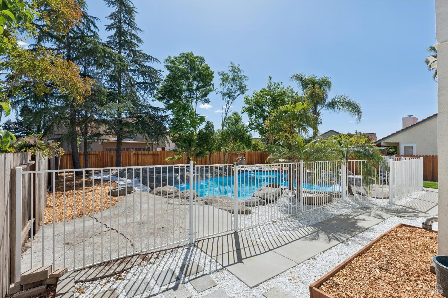 2766 Peppertree Drive