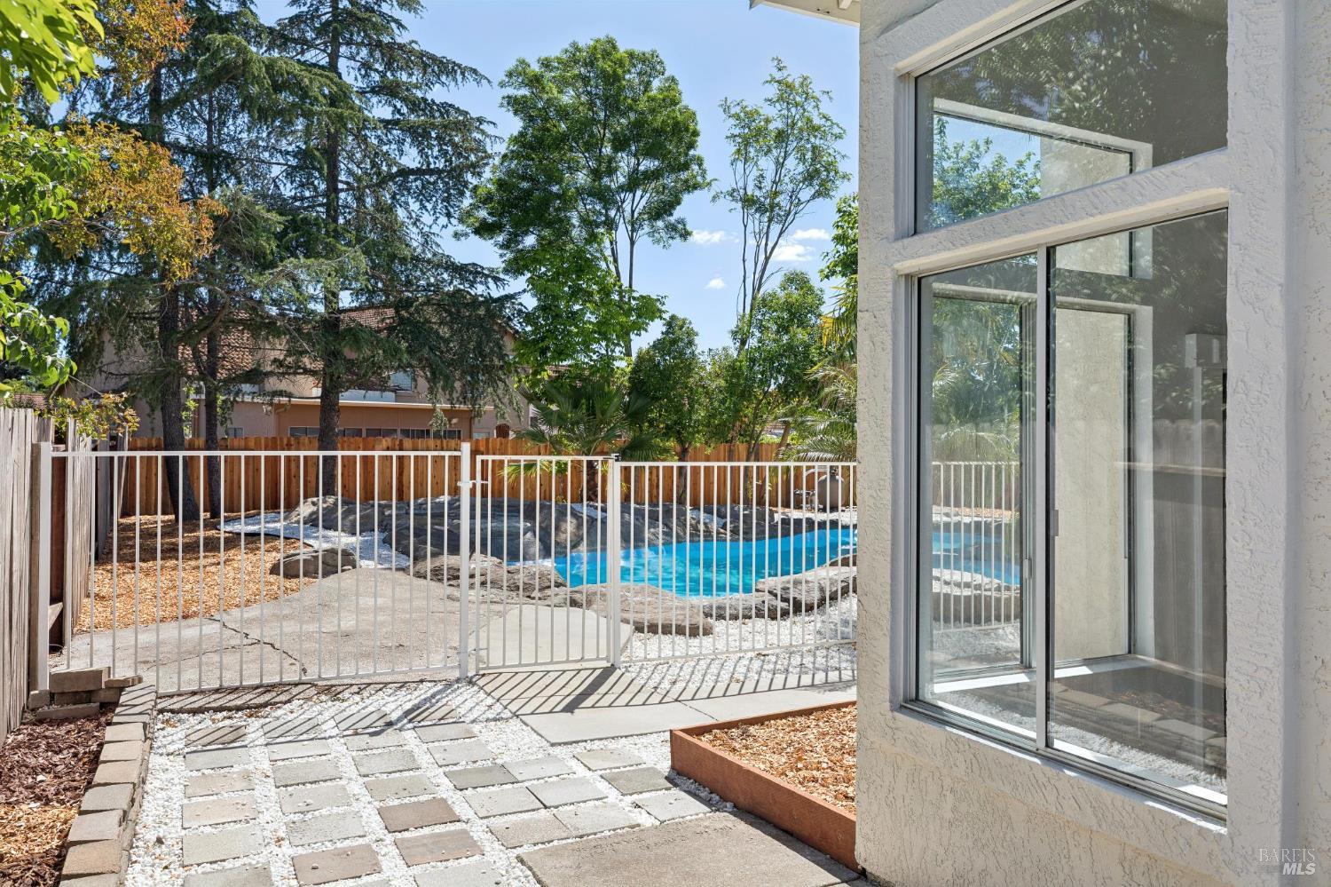 2766 Peppertree Drive