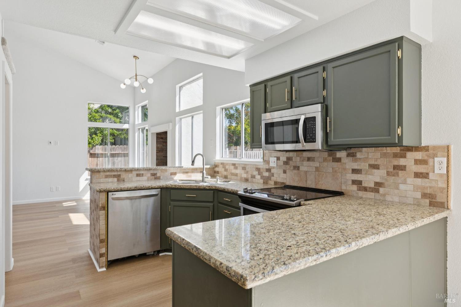 2766 Peppertree Drive