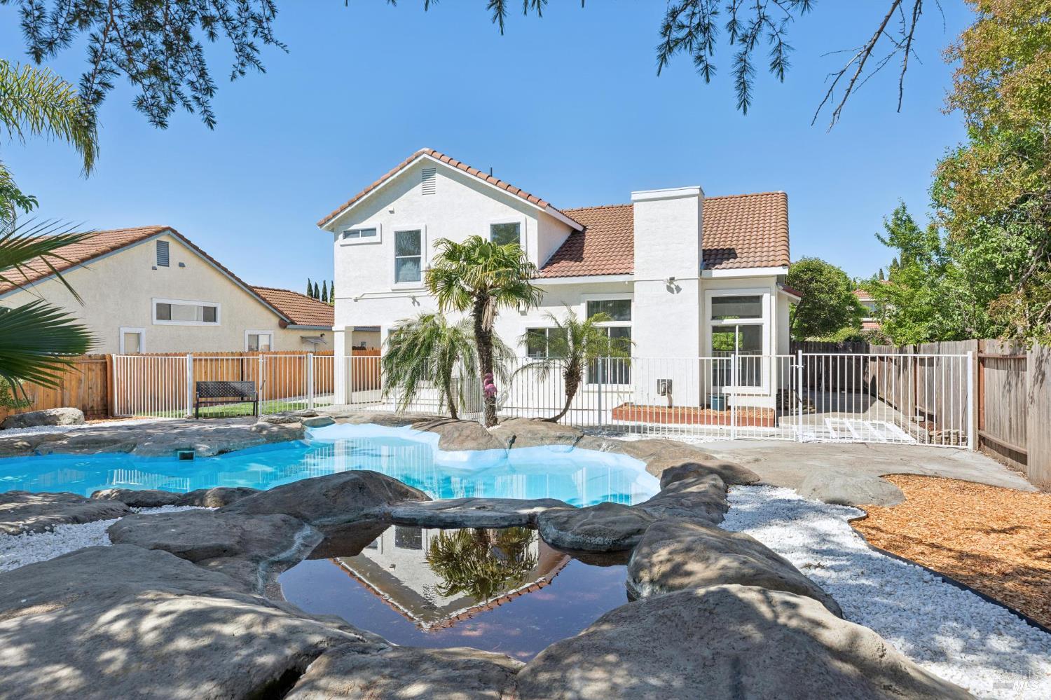 2766 Peppertree Drive