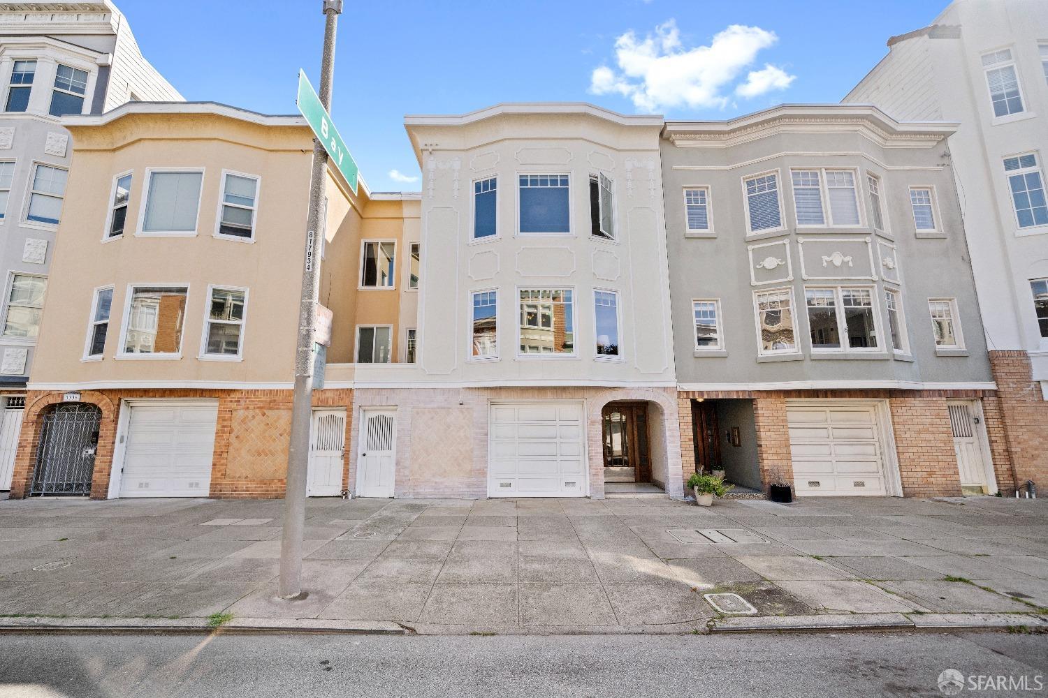 3330 Octavia Street # 1