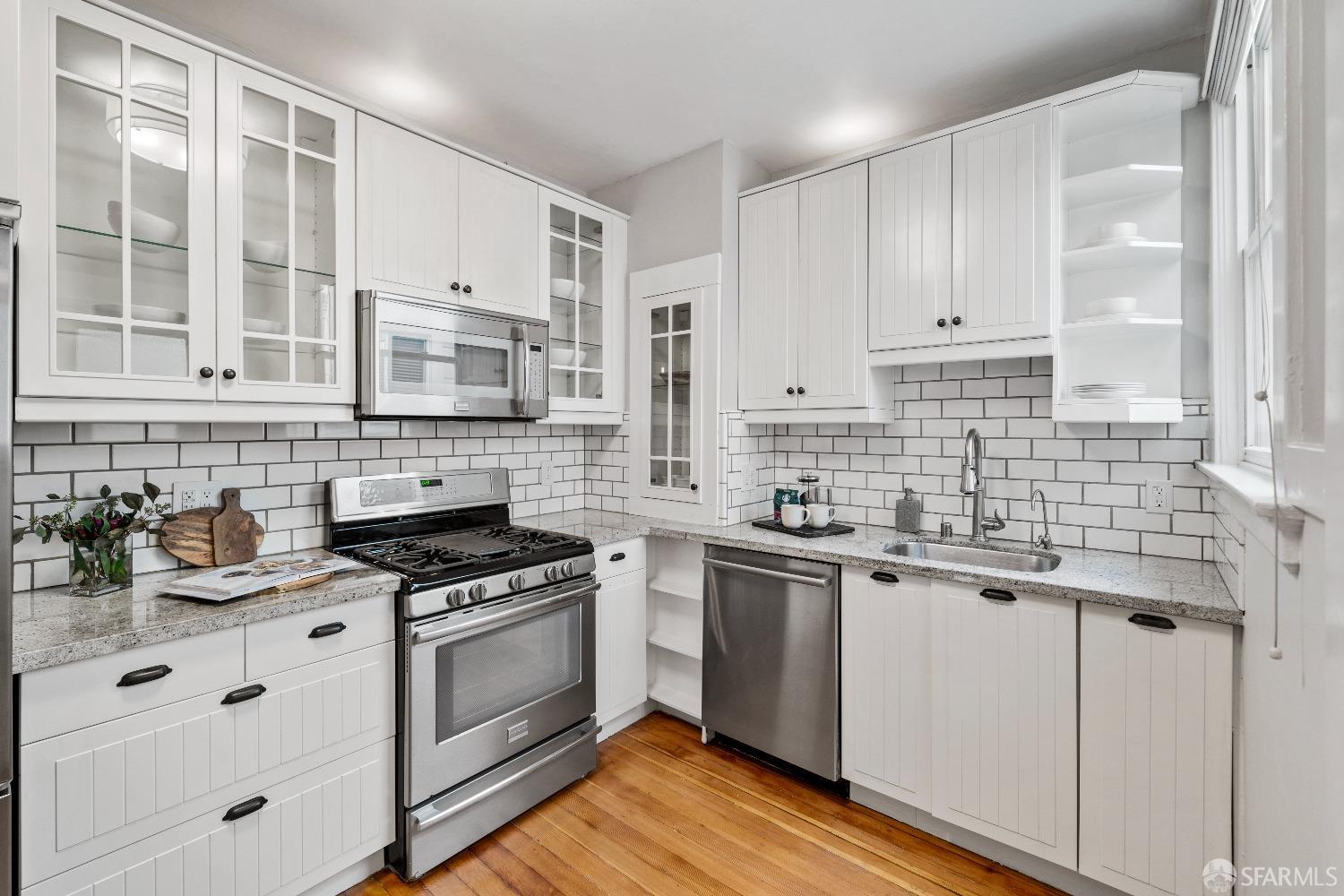 3330 Octavia Street # 1