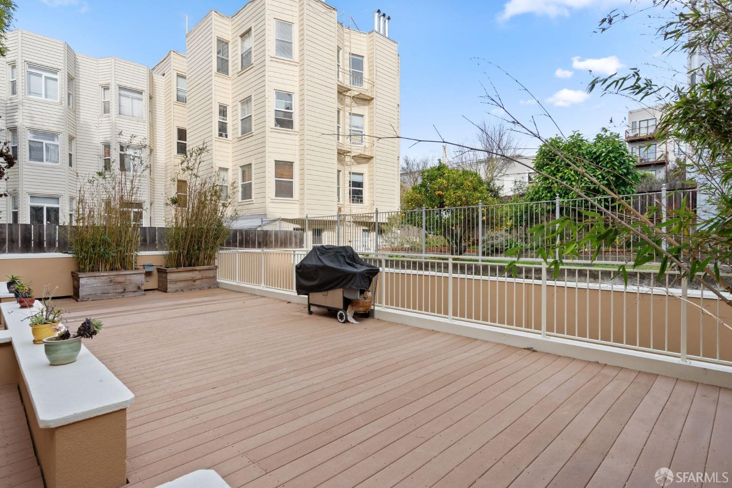 1810 Polk Street # 202