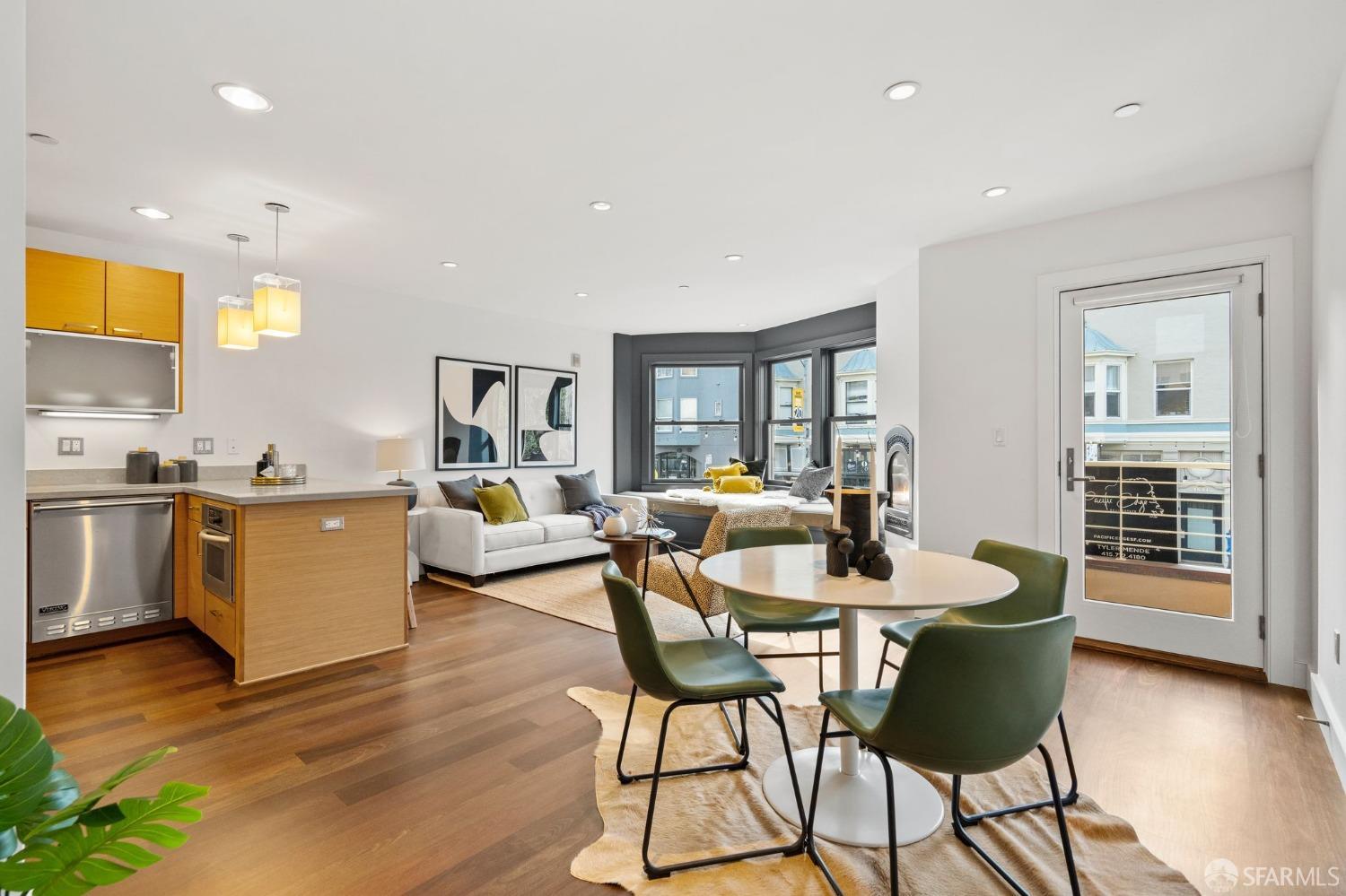 1810 Polk Street # 202