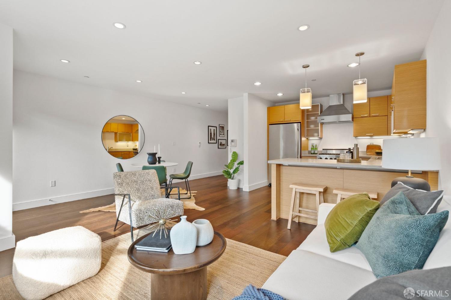 1810 Polk Street # 202
