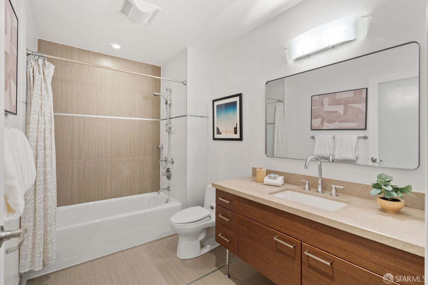 1810 Polk Street # 202