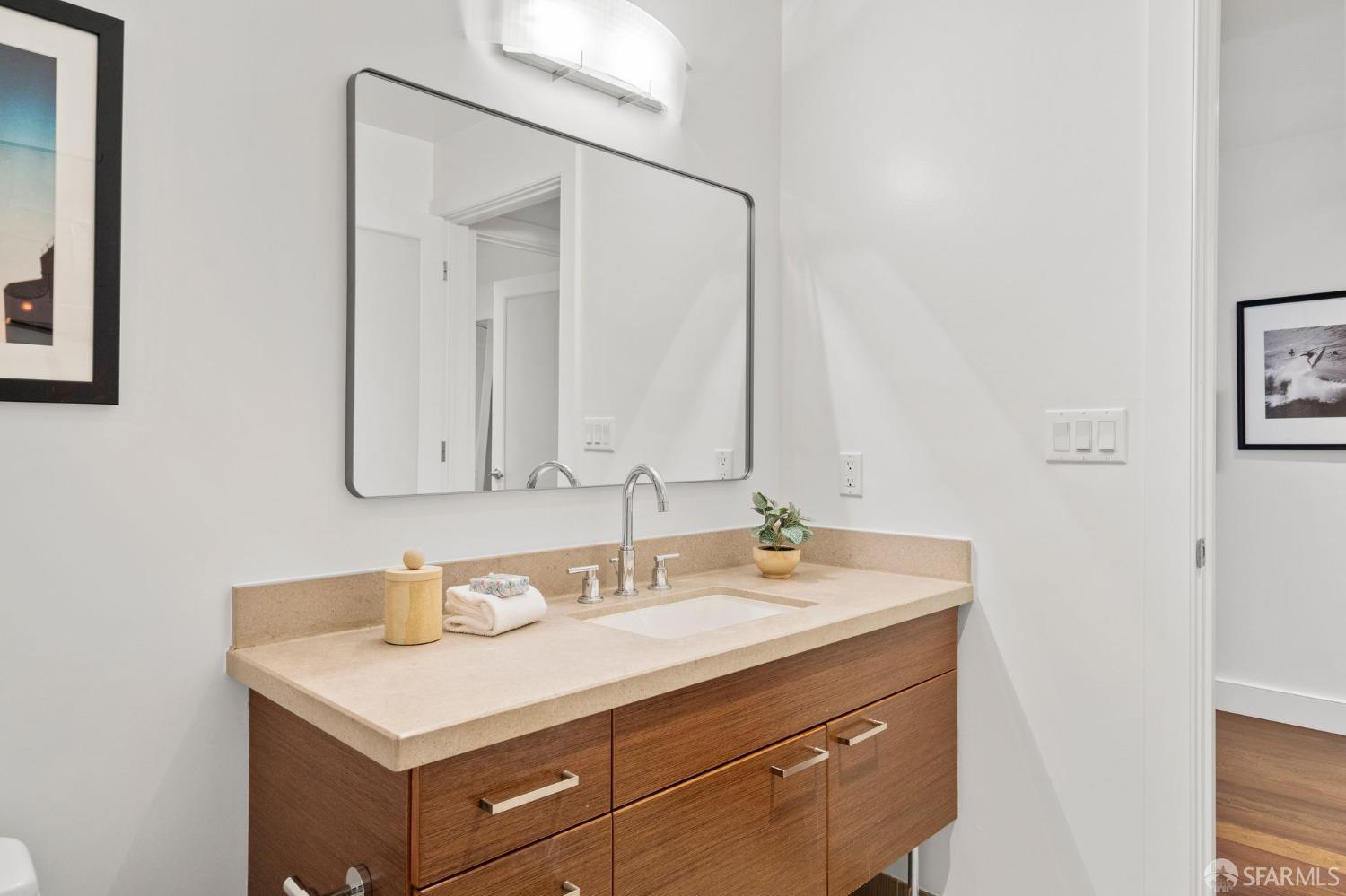 1810 Polk Street # 202