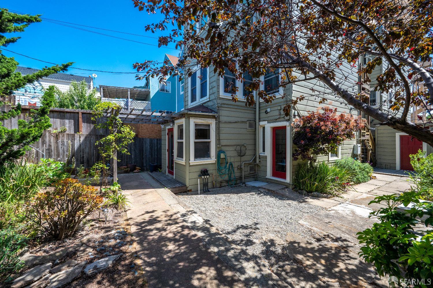 1032 Capp Street