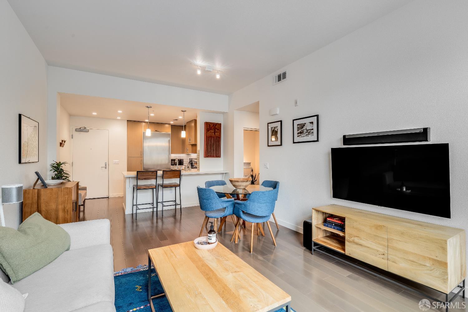 2655 Bush Street # 431