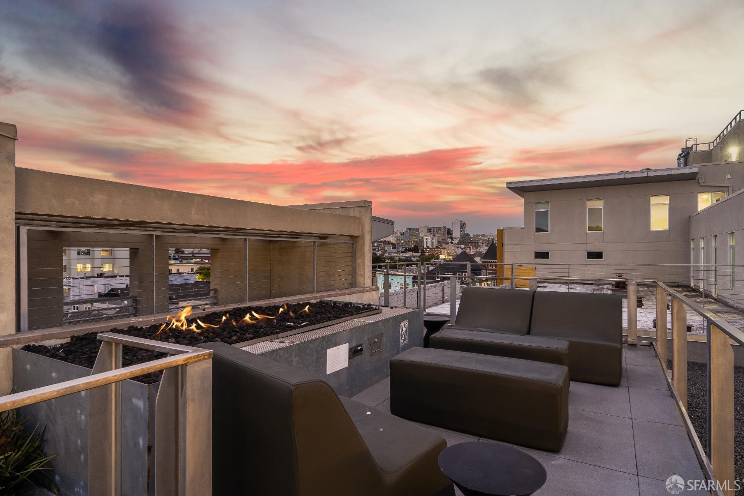 2655 Bush Street # 431