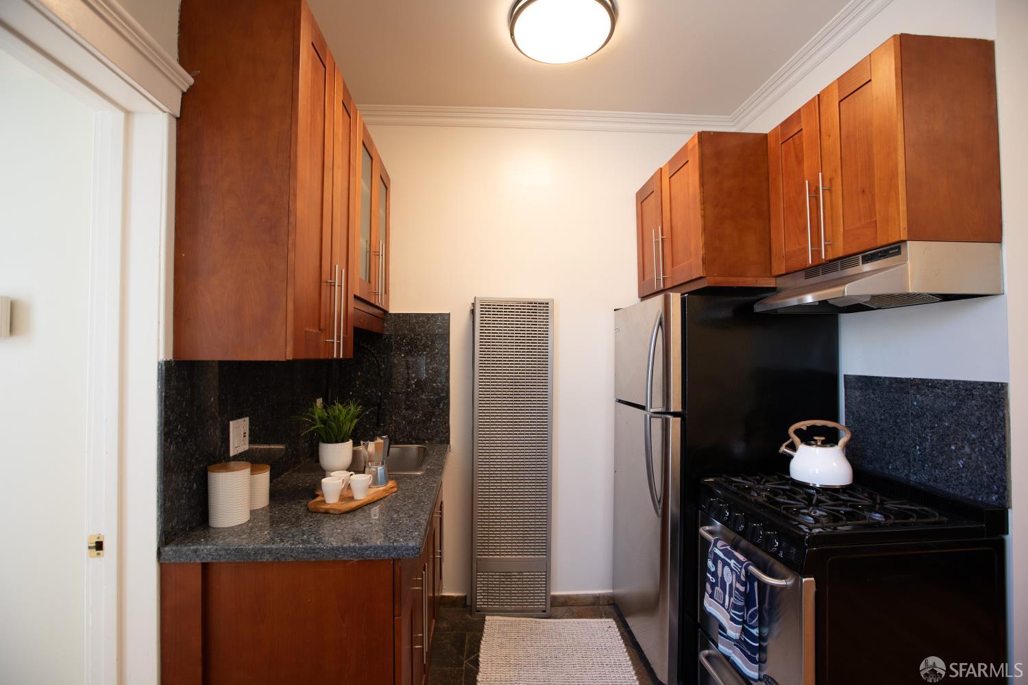 382 Green Street # 3