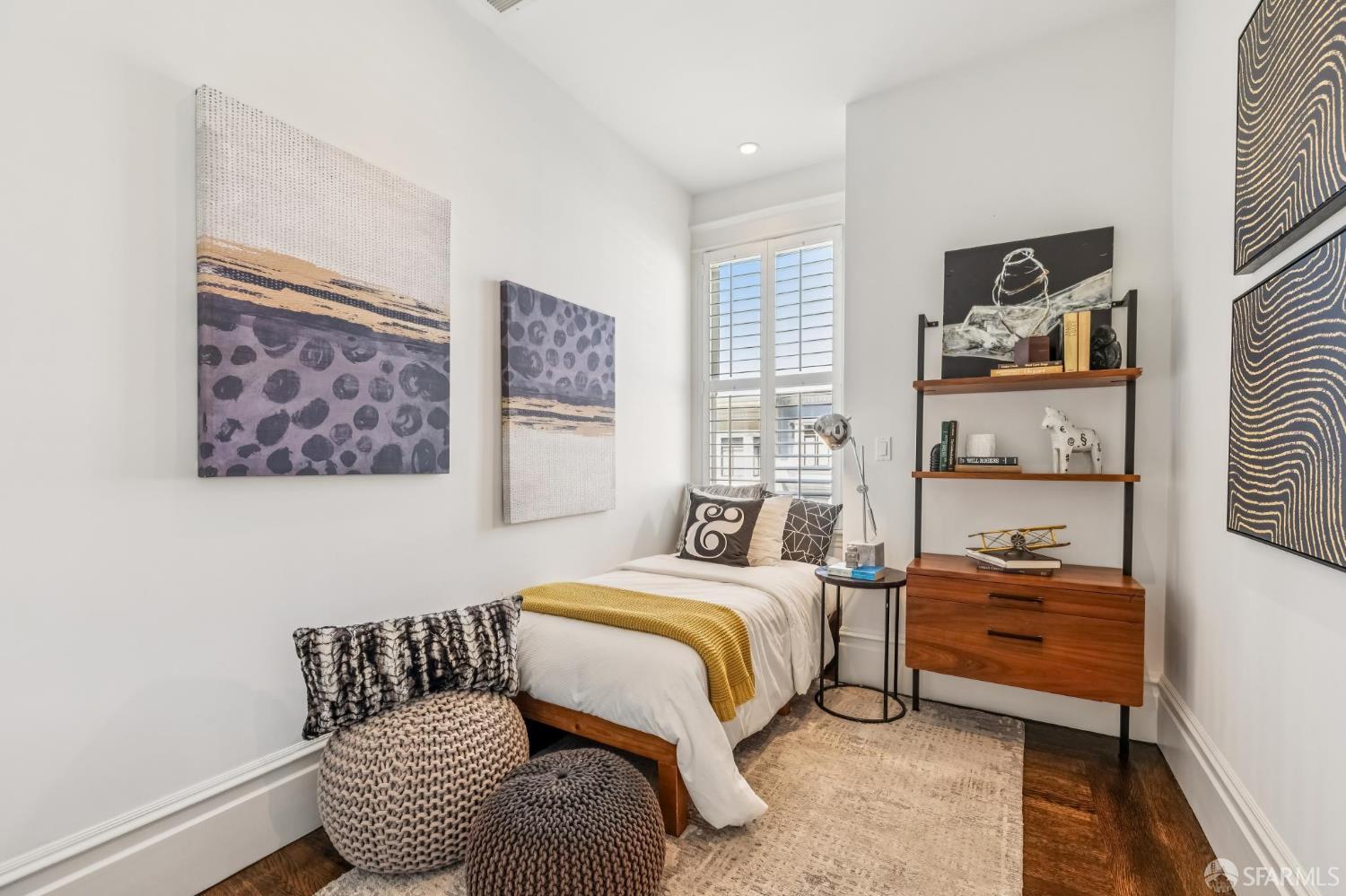 1653 Washington Street