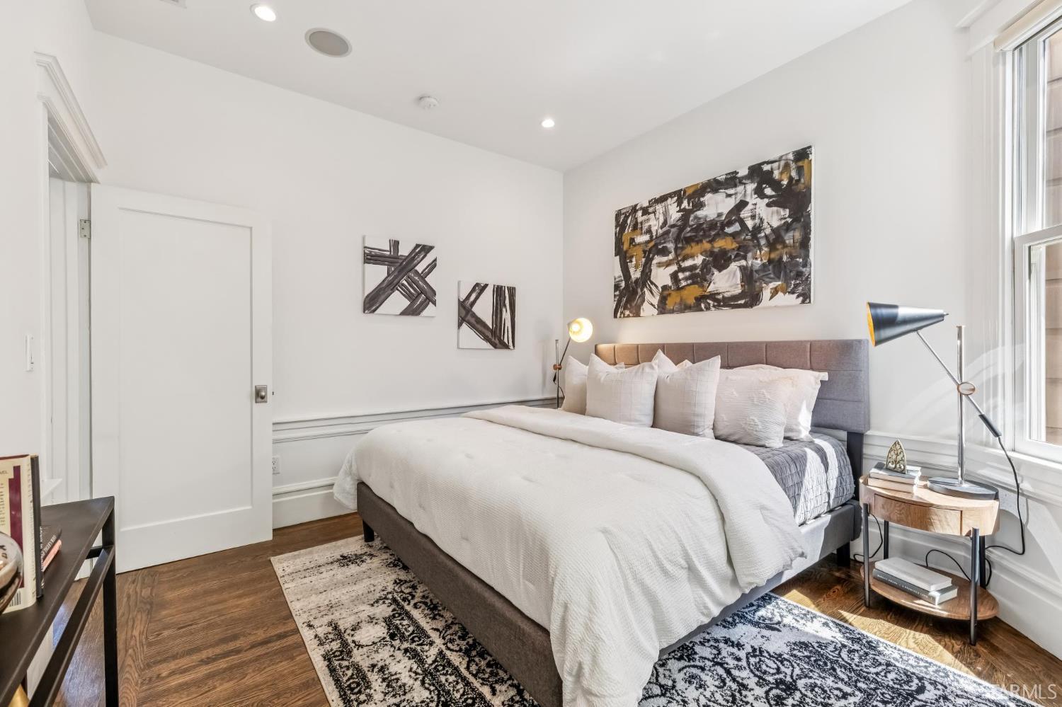 1653 Washington Street