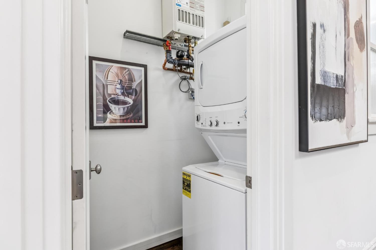 1653 Washington Street