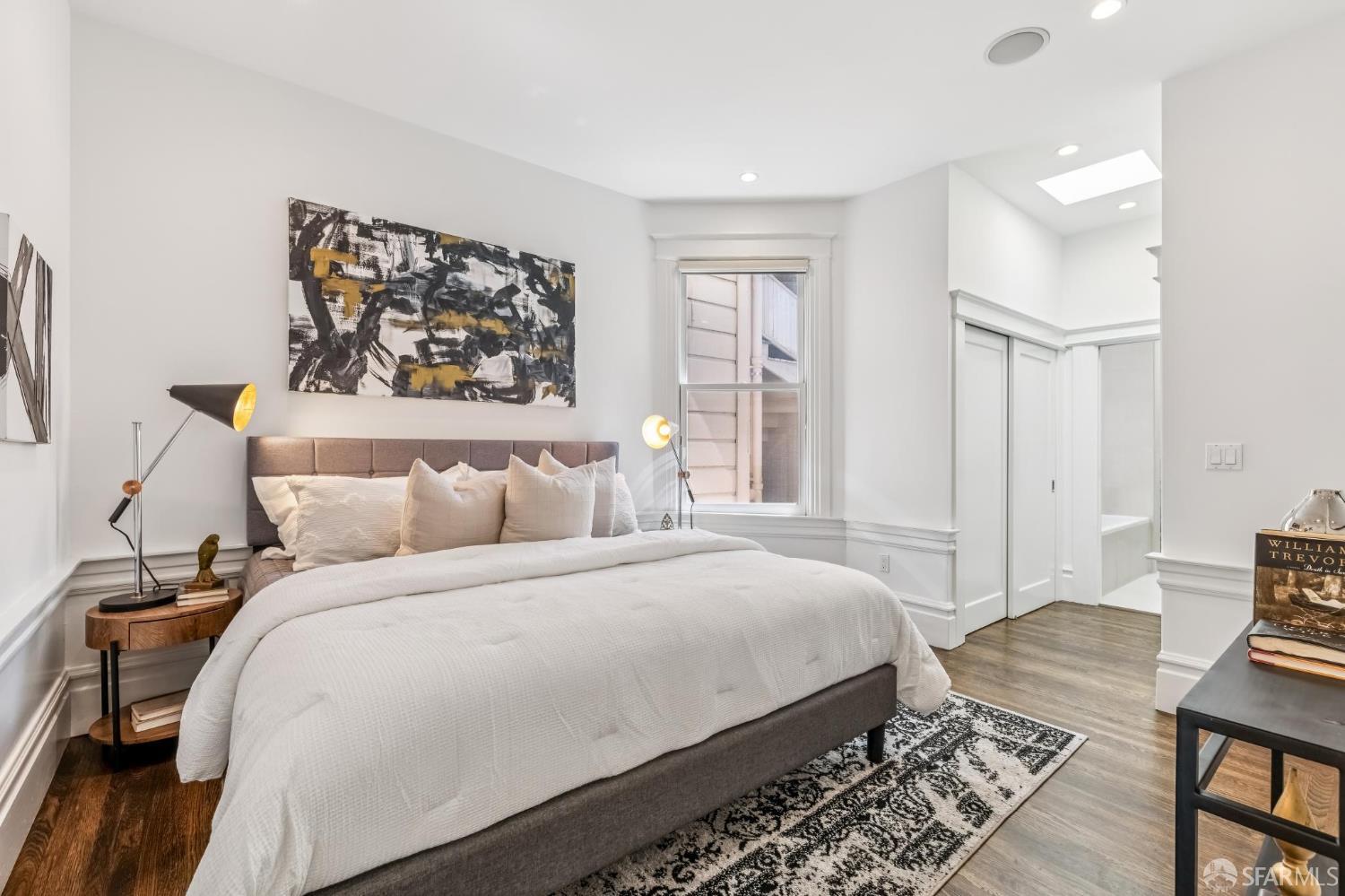 1653 Washington Street