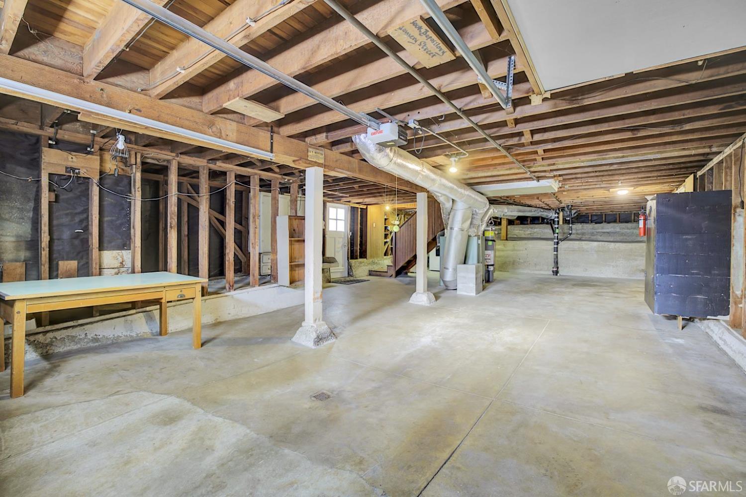 2316 Cecilia Avenue
