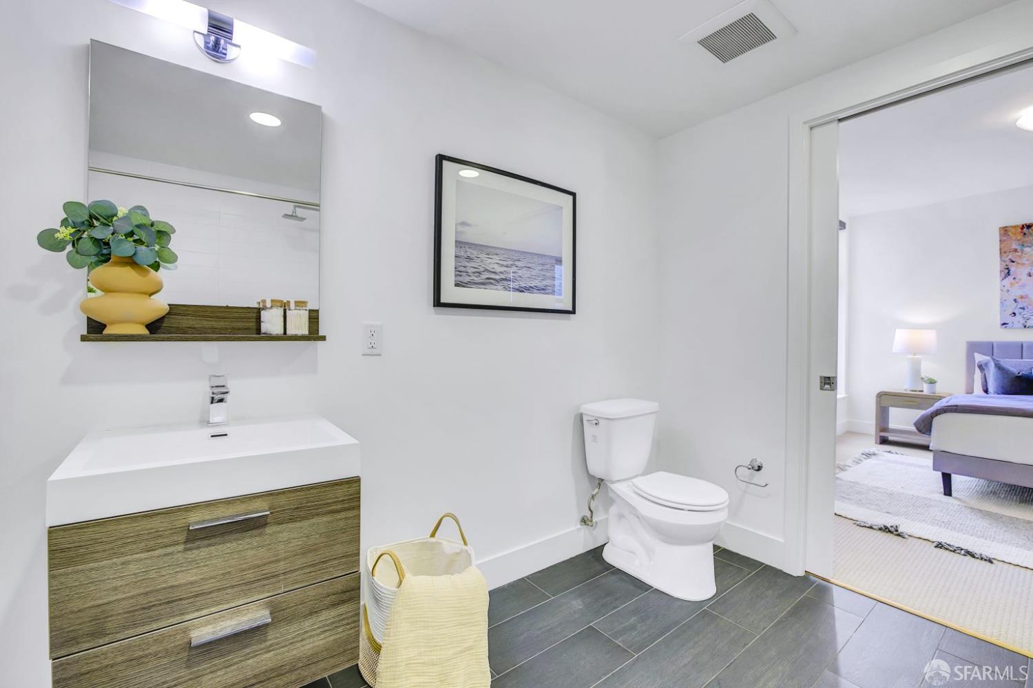 1080 Sutter Street # 702