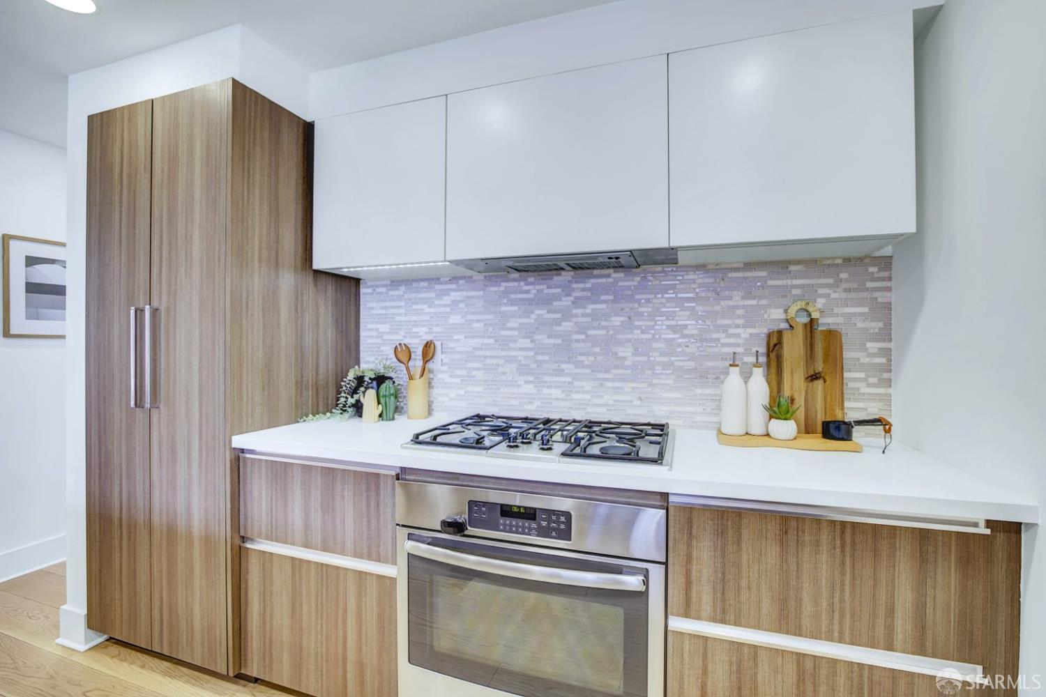 1080 Sutter Street # 702