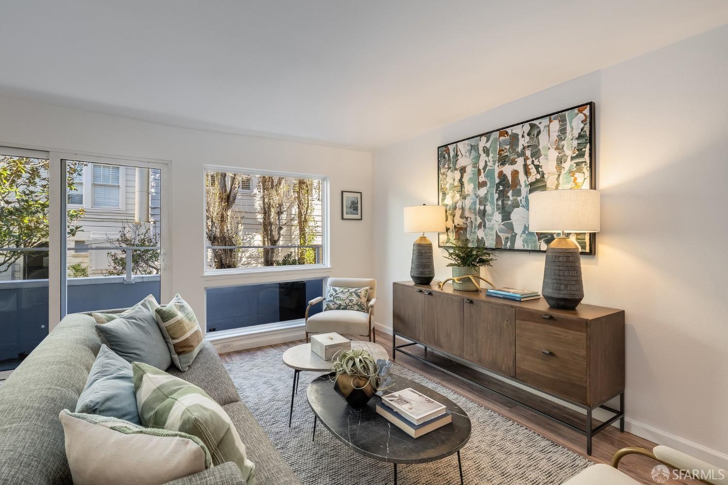 3044 Franklin Street # 102