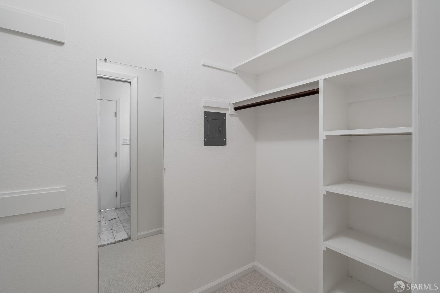 3044 Franklin Street # 102