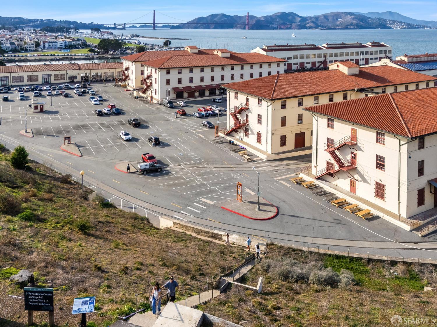 3044 Franklin Street # 102