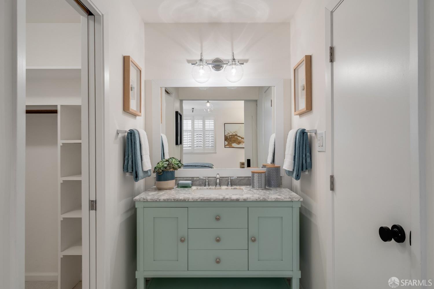 3044 Franklin Street # 102