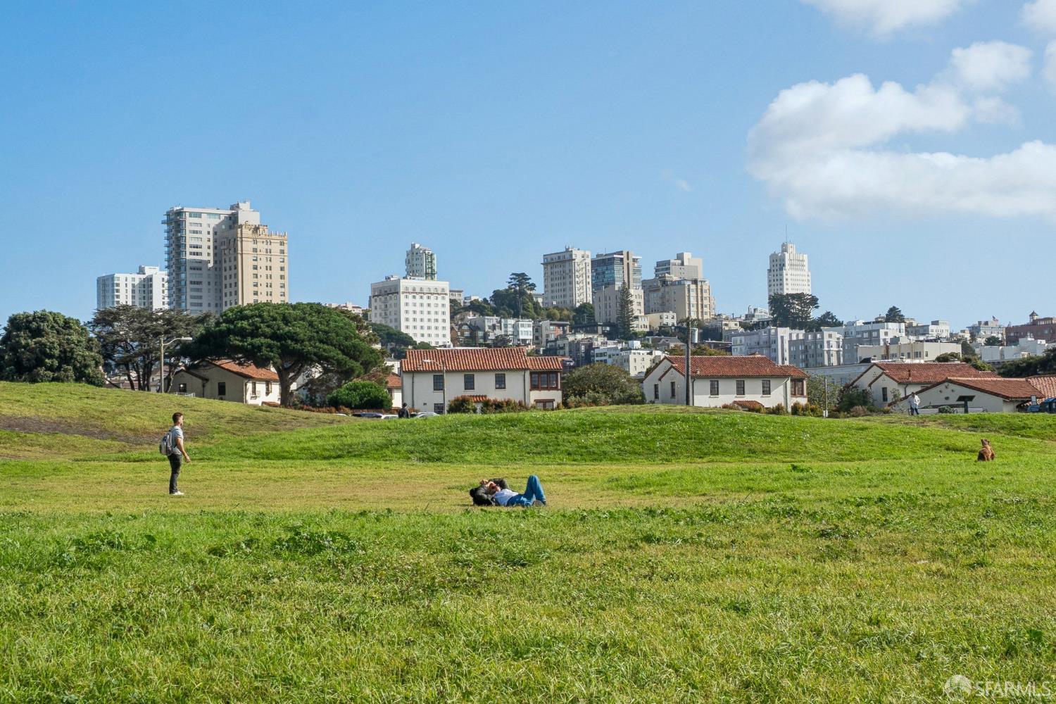 3044 Franklin Street # 102