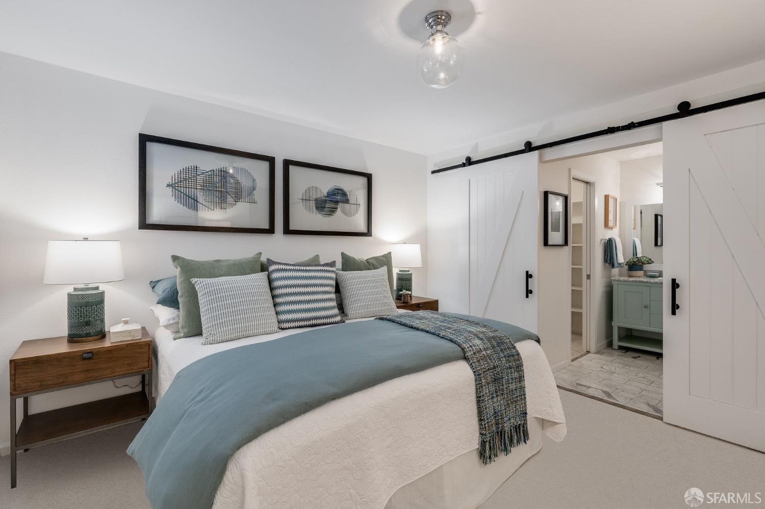 3044 Franklin Street # 102