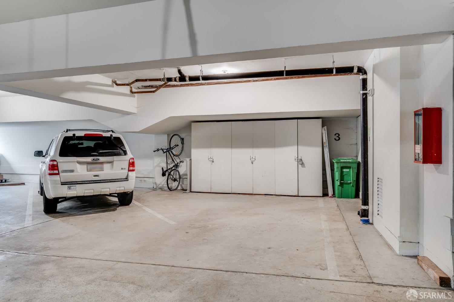 3044 Franklin Street # 102