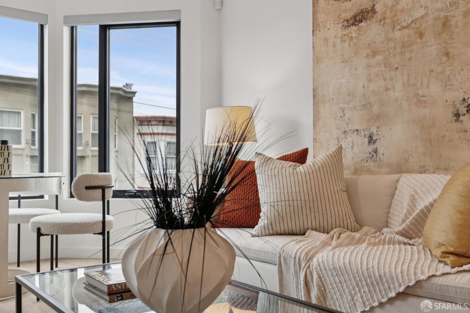 1624 Larkin Street # 4