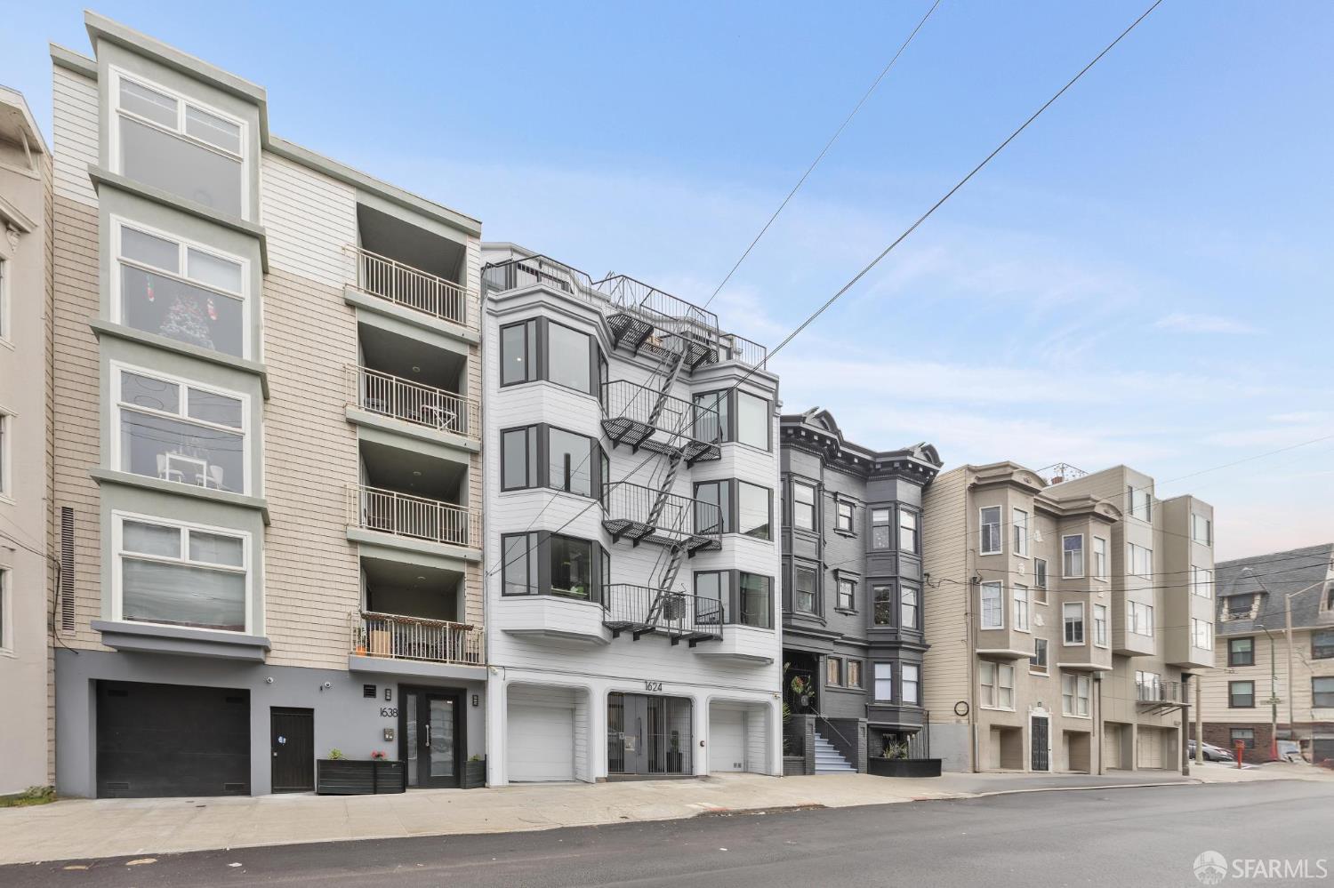 1624 Larkin Street # 4