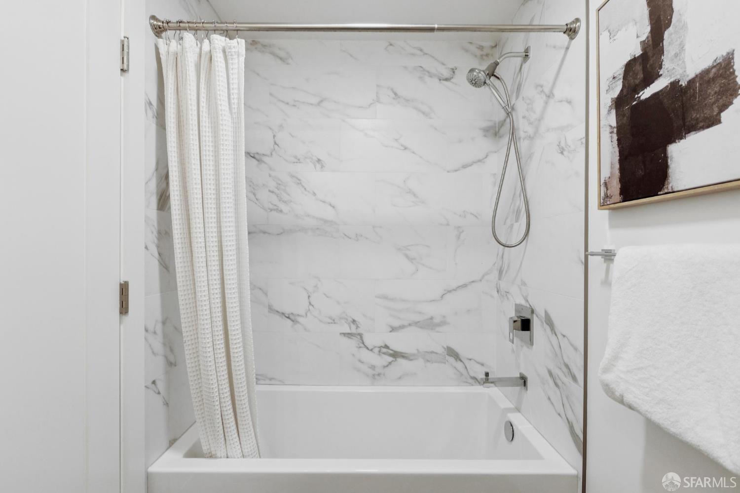 1624 Larkin Street # 4