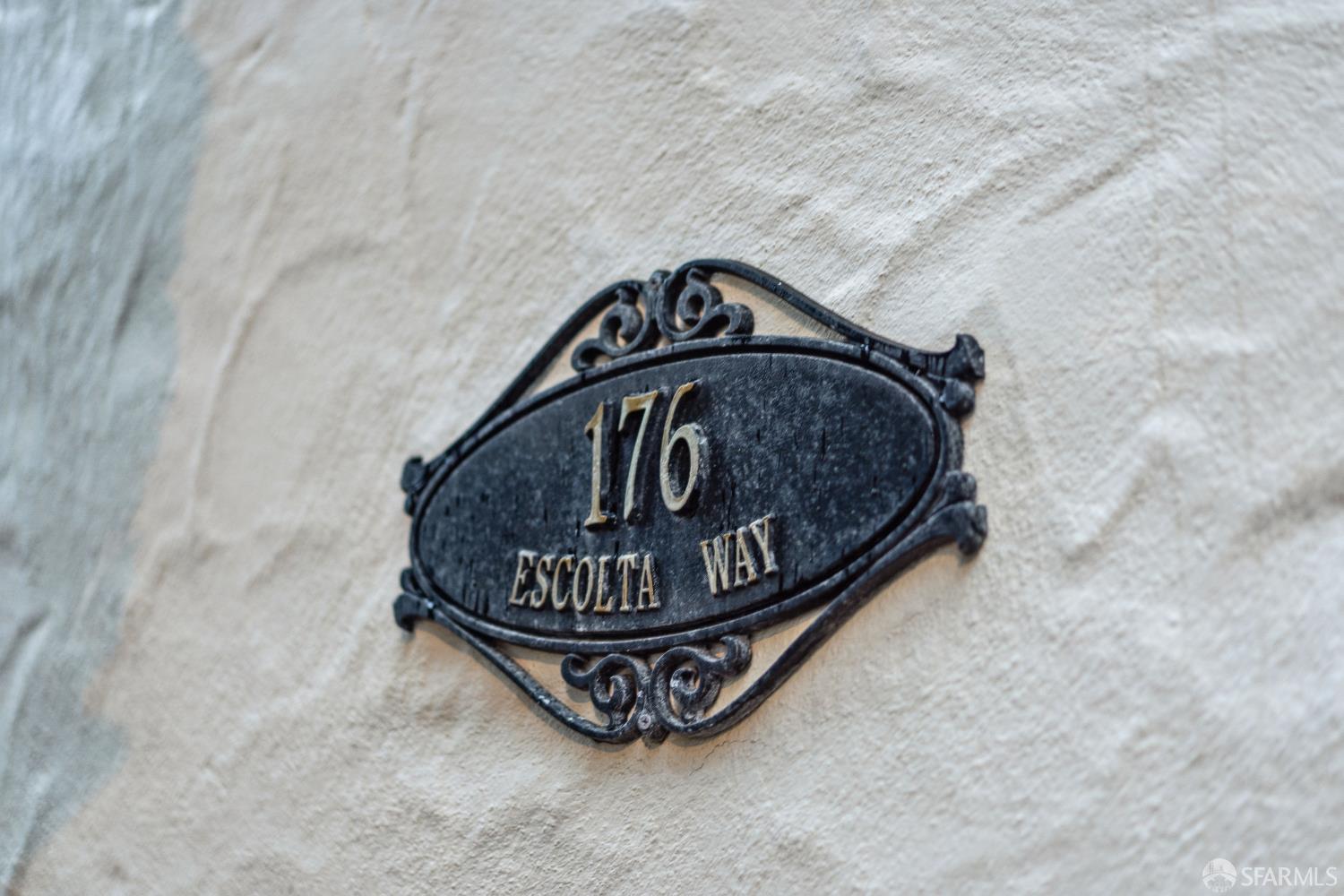 176 Escolta Way