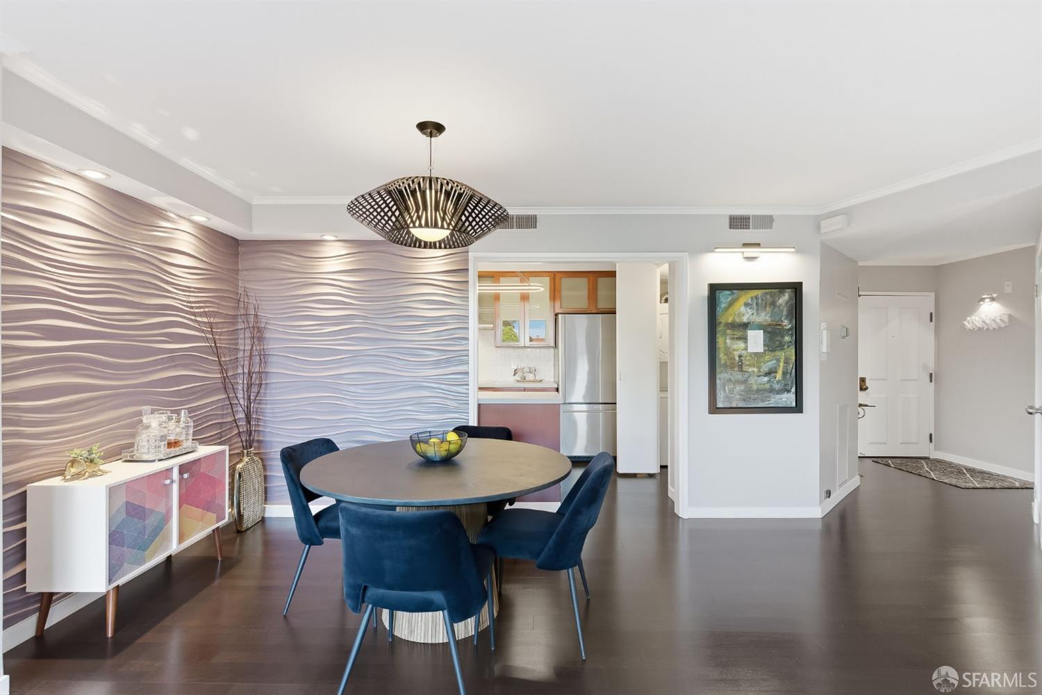 152 Lombard Street # 405