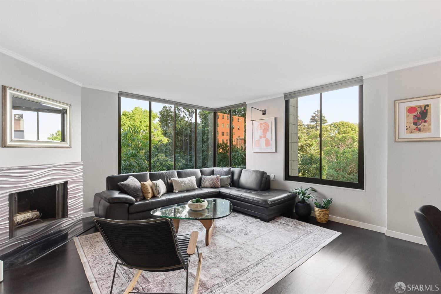 152 Lombard Street # 405