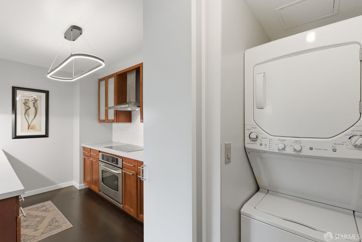 152 Lombard Street # 405