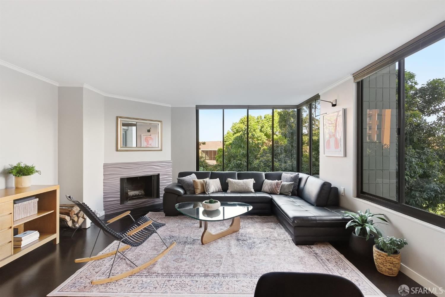 152 Lombard Street # 405