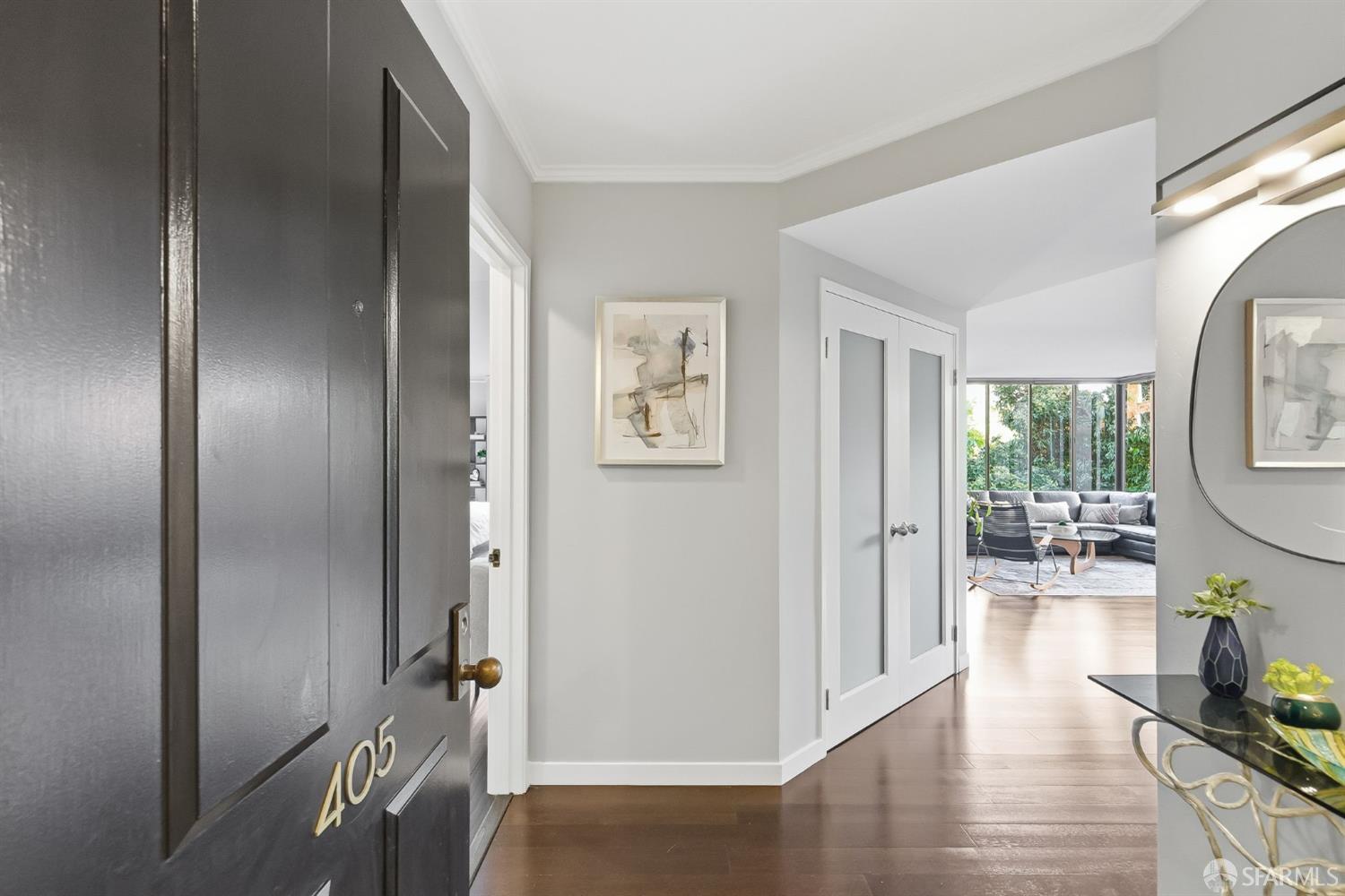 152 Lombard Street # 405