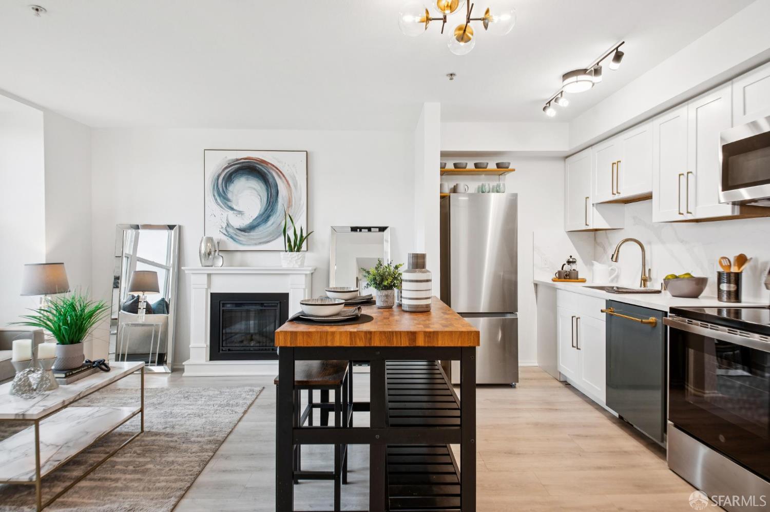 8100 Oceanview Terrace # 209