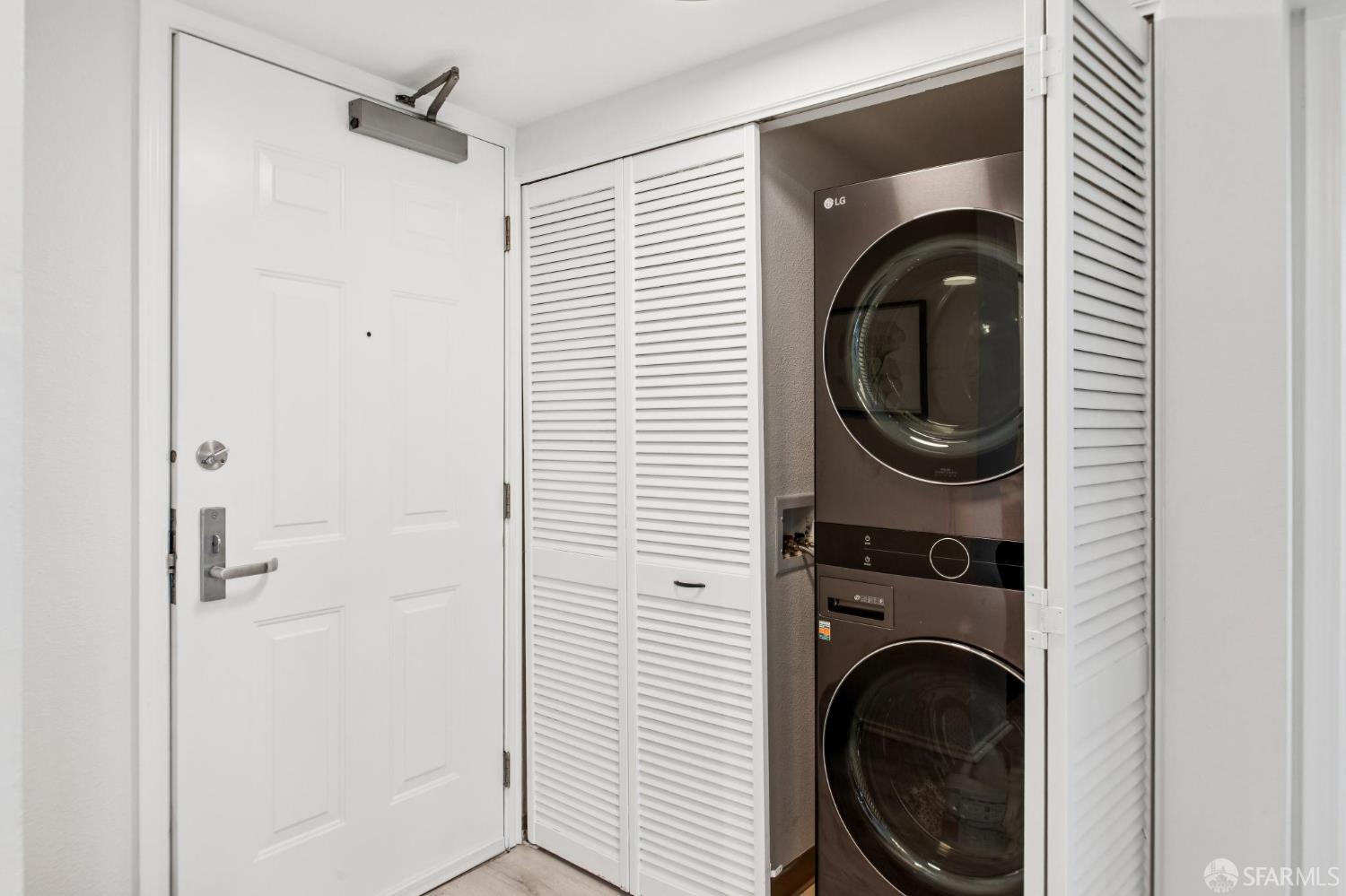 8100 Oceanview Terrace # 209