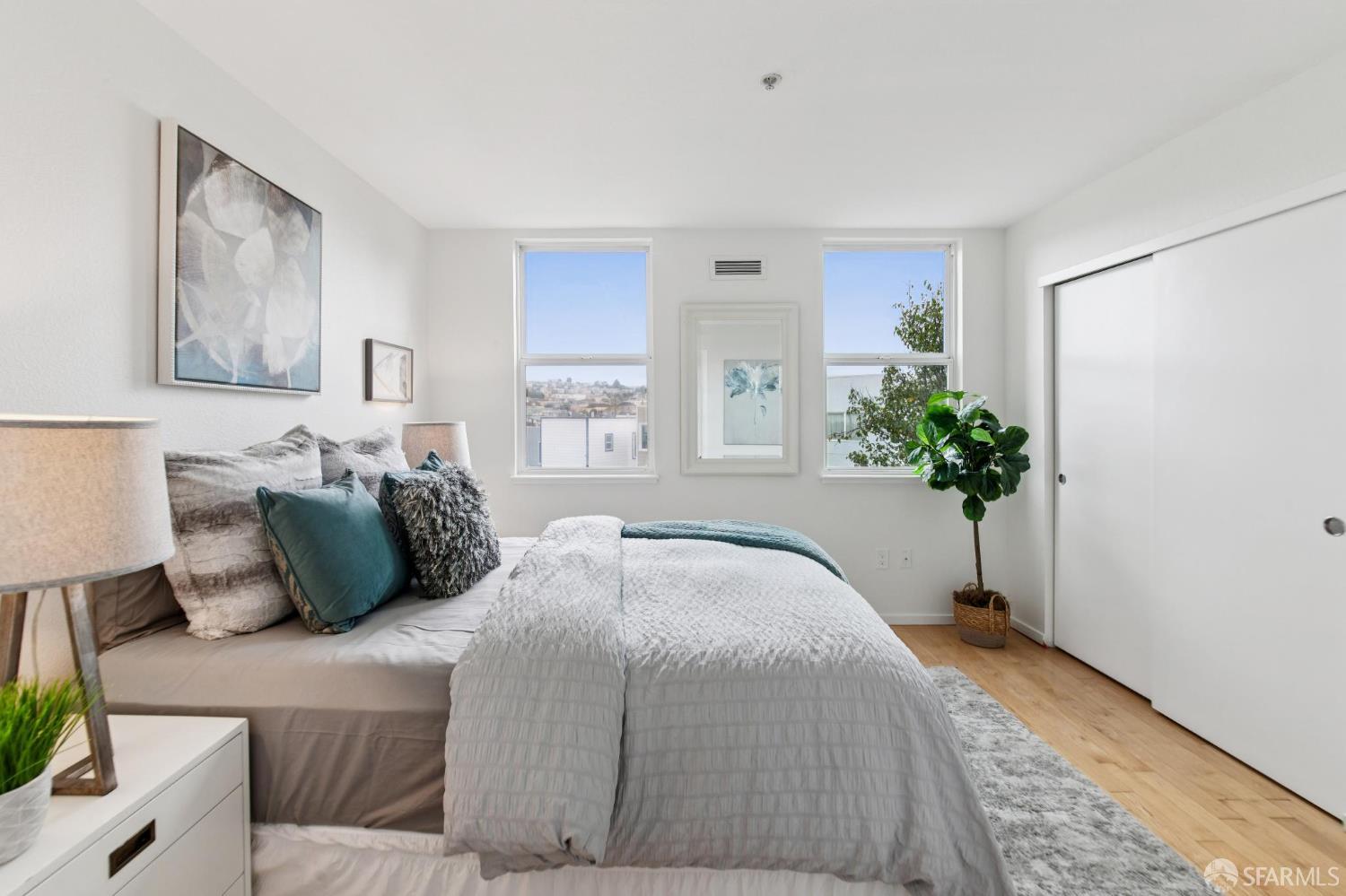 8100 Oceanview Terrace # 209