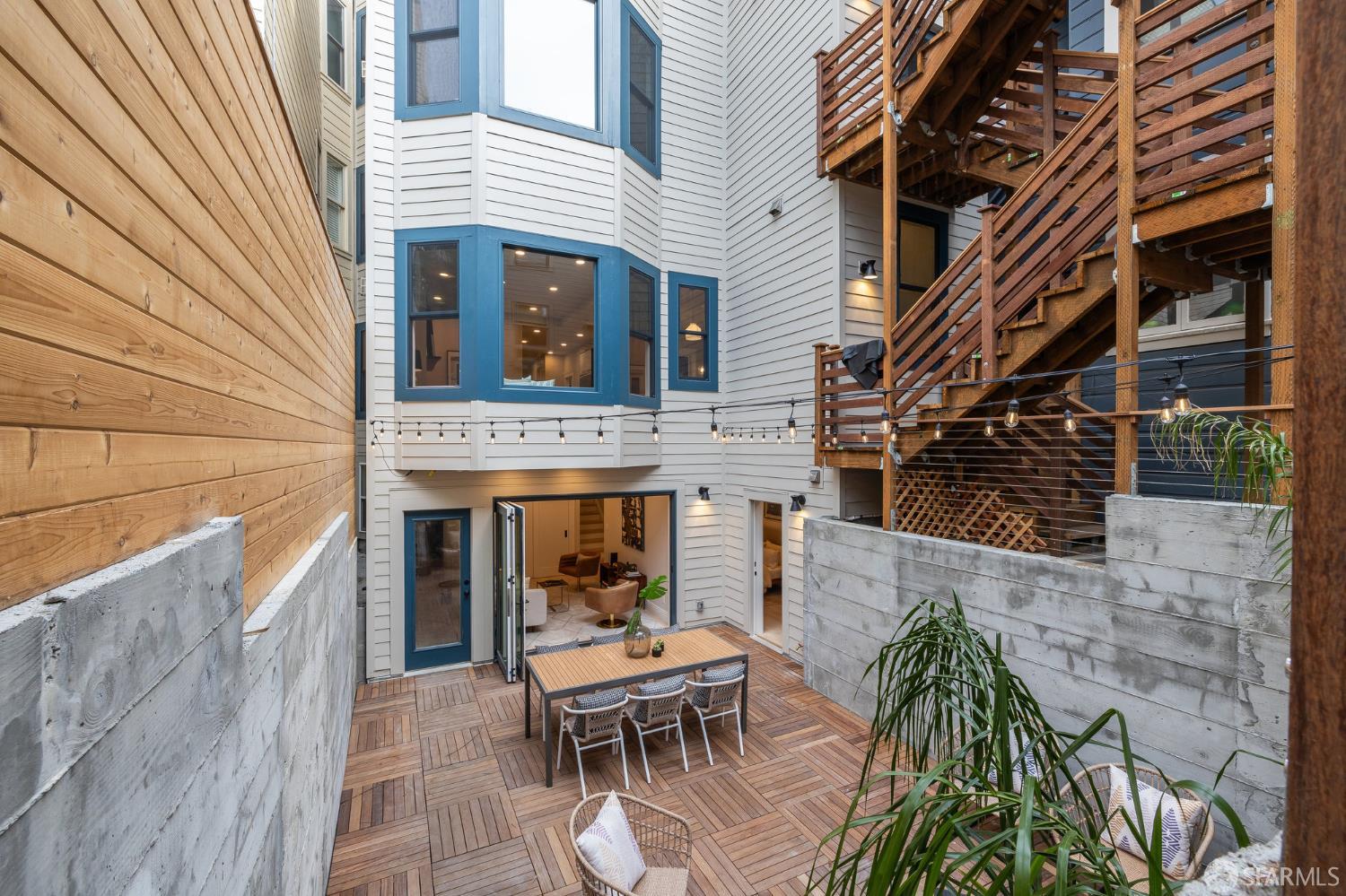 113 Pierce Street