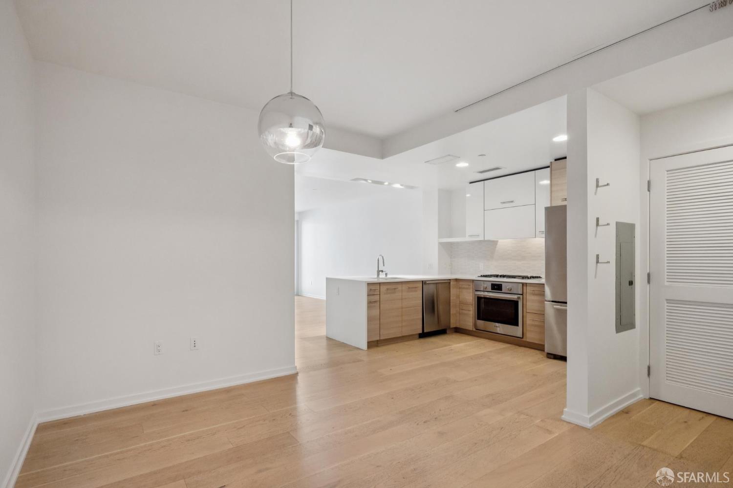 451 Donahue Street # 414