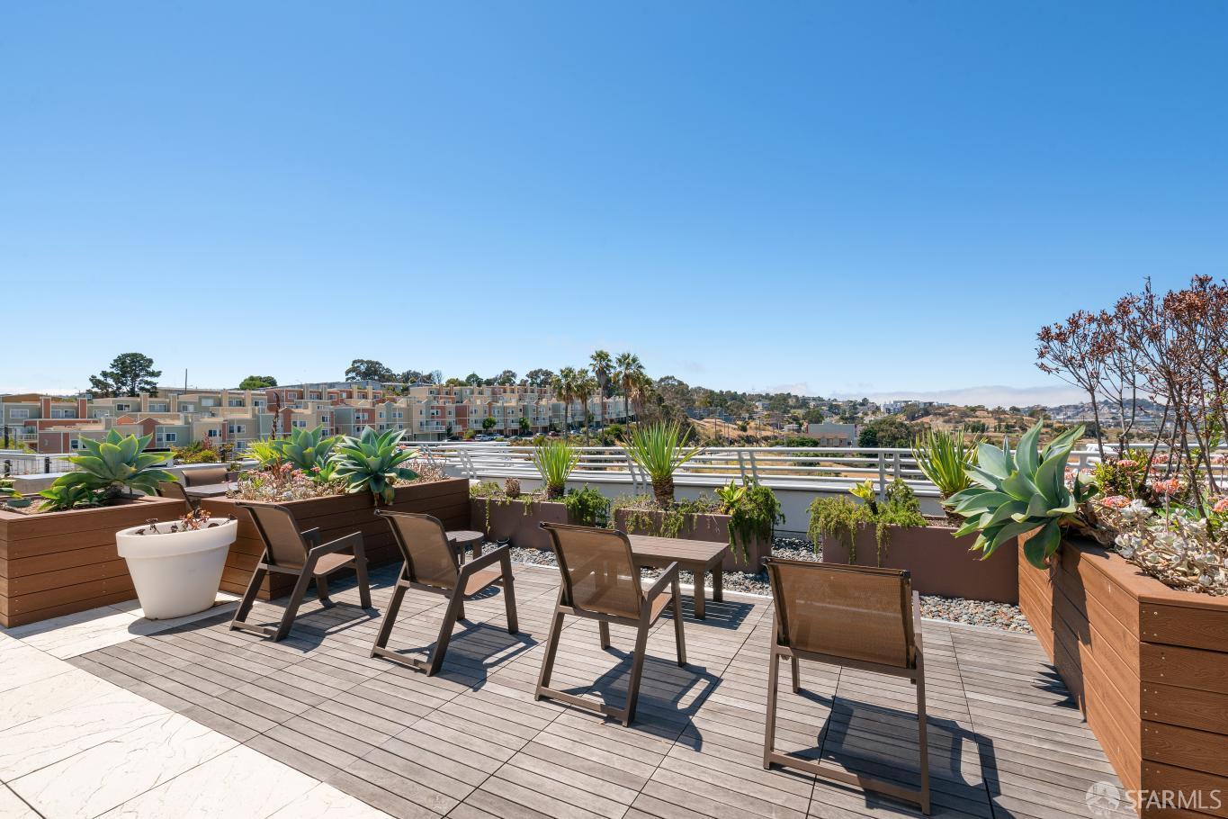 451 Donahue Street # 414