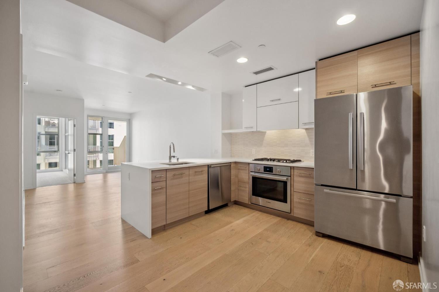451 Donahue Street # 414